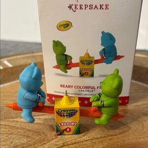 Hallmark Crayola Beary Colorful Friends Christmas tree Ornament 2016
